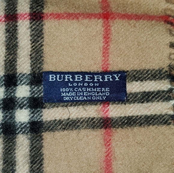 BURBERRY Classic Vintage Check Fringed 100% Cashmere Scarf - Picture 2 of 4
